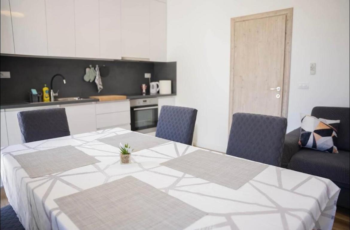 Račišće Apartmani Antonia מראה חיצוני תמונה